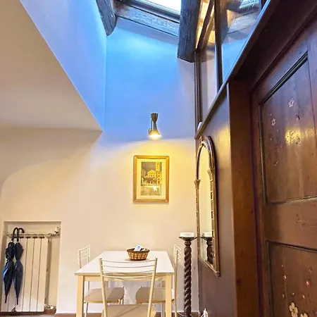 Appartement The Gem - Trastevere Cozy Retreat With Pool